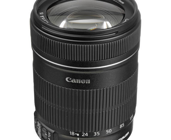 Canon EF-S 18-135mm f/3.5-5.6 IS