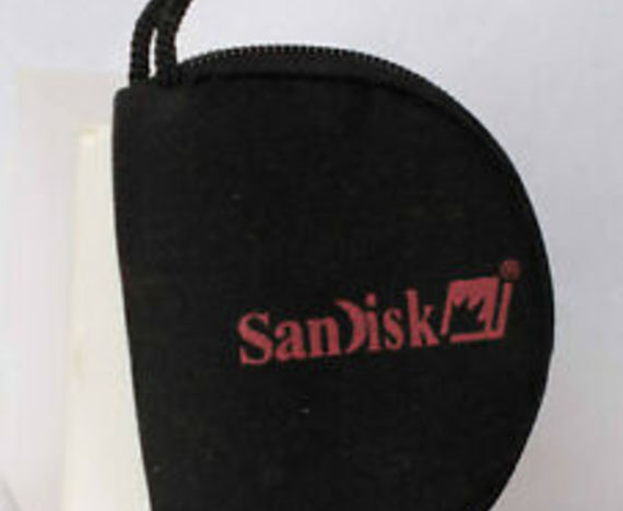 Sandisk geheugenkaart tasje