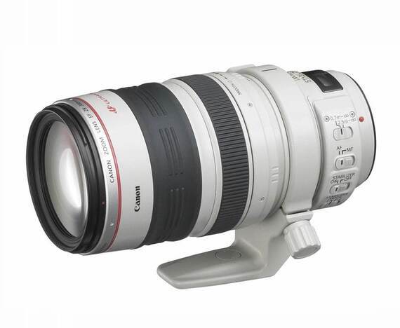Canon EF 28-300mm f/3.5-5.6 L IS USM + EW-83G zonnekap